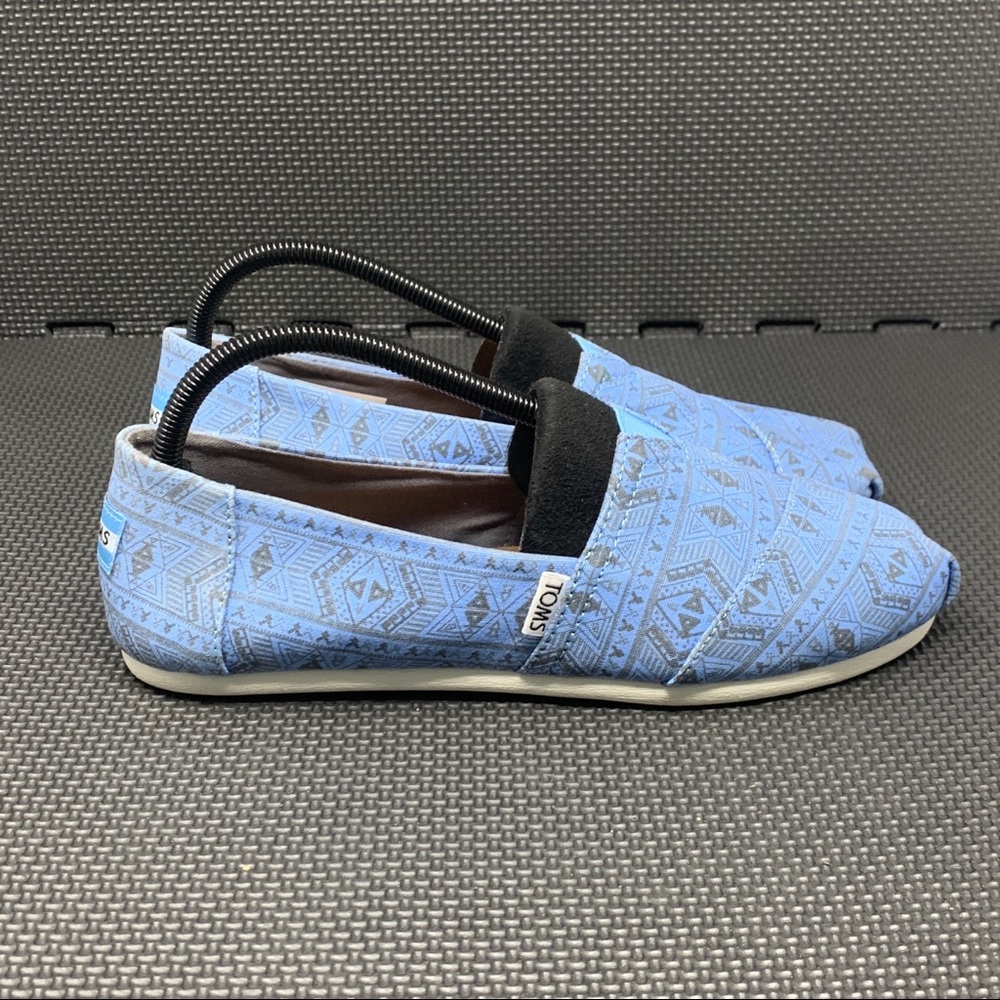 Toms Womens Slip Ons Blue Forest Tribal